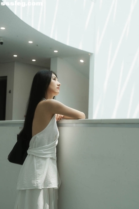 [YITUYU艺图语]2025.10.18 极致光影与白色倩影 瑞瑞[36P404M]