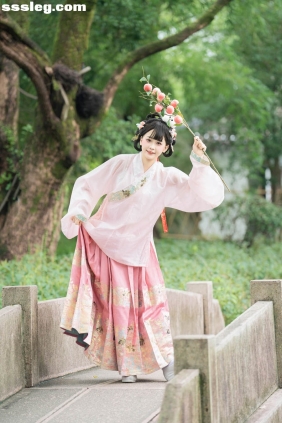 [YITUYU艺图语]2025.09.20 粉色好可爱 湫一只岁岁[60P1.69G]