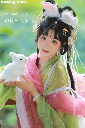 [YITUYU艺图语]2022.10.06 中秋.玉兔 云兮啦[27P429M]
