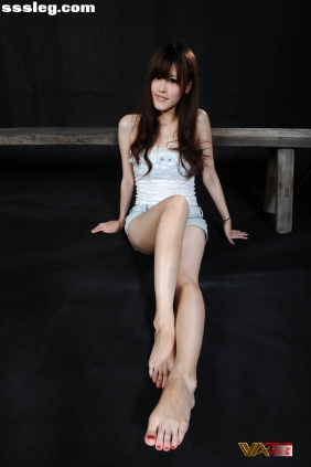 [赤足者] 杉杉 美腿[76P117M]