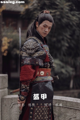 [YITUYU艺图语]2022.04.30 盔甲 麒麟[46P499M]