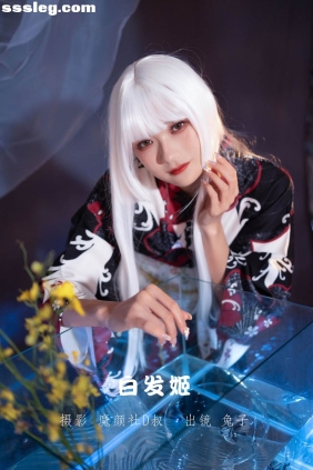 [YITUYU艺图语]2022.06.19 白发姬 兔子Zzz不吃胡萝卜[42P510M]