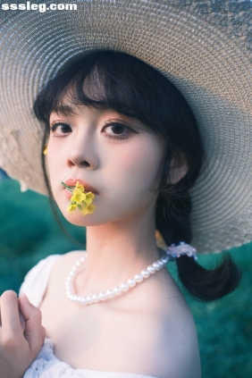 [YITUYU艺图语]2026.03.15 春日油菜花之二 波米儿[11P253M]