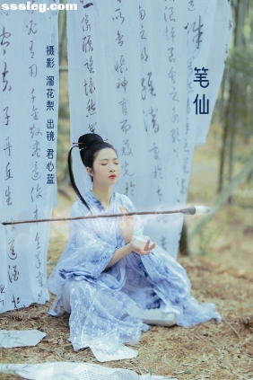 [YITUYU艺图语]2022.08.24 笔仙 君心蓝[21P378M]