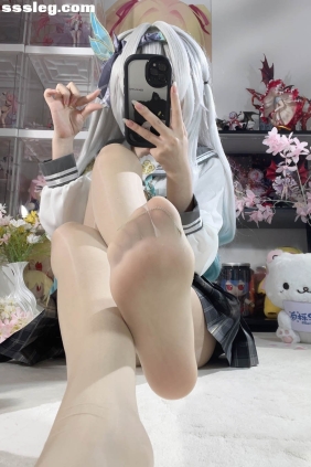 白栎Shirly 春日流萤[130P+25V7.23G]