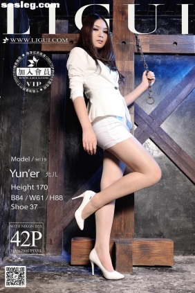 [Ligui丽柜]2014.10.15 网络丽人 Model 允儿