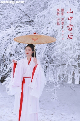 [YITUYU艺图语]2022.02.27 山中雪后 沂越[33P259M]