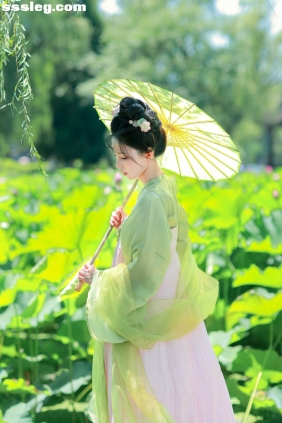 [YITUYU艺图语]2025.07.08 绿荫浓 夏日长 二氧化棠[13P146M]