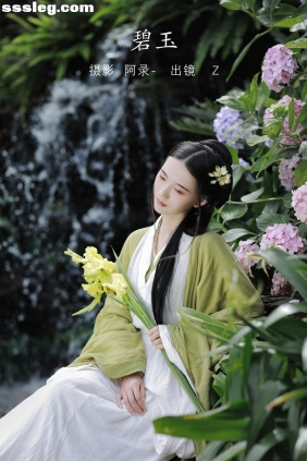 [YITUYU艺图语]2022.08.01 碧玉 Z[26P467M]