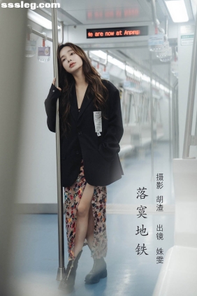 [YITUYU艺图语]2022.08.05 落寞地铁 姝雯同学[40P413M]