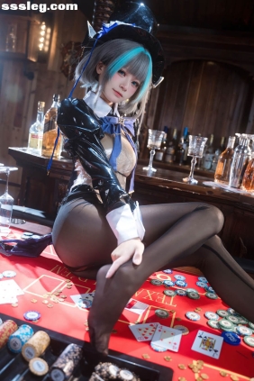 九柒喵 碧蓝航线 柴郡兔女郎[58P1.43G]