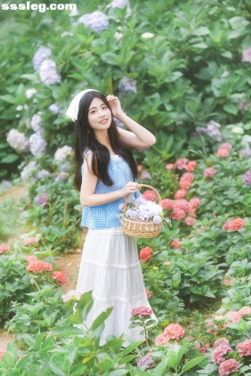 [YITUYU艺图语]2025.10.08 日系人像拍摄-绣球花 阿咩[19P229M]