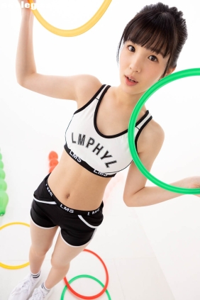 [Minisuka.tv] Ami Manabe 眞辺あみ Freshidol Gallery 67 [43P19M]