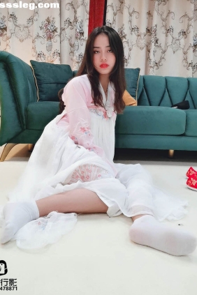 织梦行影 汉服白袜[97P+1V373M]