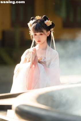[YITUYU艺图语]2025.09.06 净慈寺 湫一只岁岁[46P1.00G]