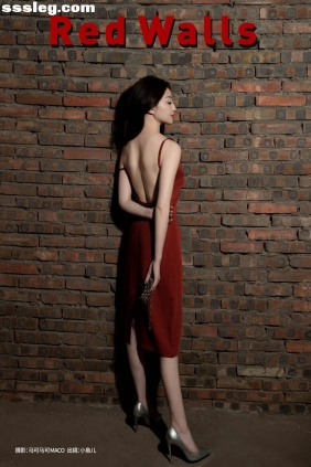 [YITUYU艺图语]2024.06.12 RED WALLS 小鱼儿[32P360M]