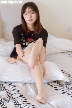 [BoBoSocks袜啵啵] 积分限定作品027 小甜豆[131P+1V4.97G]