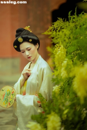 [YITUYU艺图语]2025.09.30 天地缓缓 熹微[36P509M]