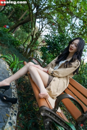 [MussGirl慕丝女郎] 第592期 小白 上[73P146M]