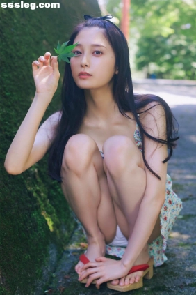 小山璃奈 紅い花[50P89M]