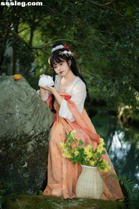 [YITUYU艺图语]2025.09.18 春日来信 之之[25P270M]