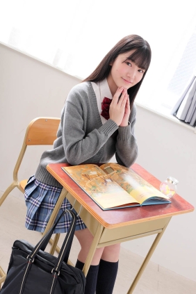 [Minisuka.tv] Kaede Nagahara 長原楓 Regular Gallery 01 [37P50M]