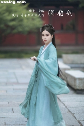[YITUYU艺图语]2022.04.29 胭脂剑 芹菜发儿[21P282M]