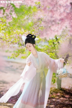 [YITUYU艺图语]2025.10.16 仙女 笙四·om4l1[18P264M]