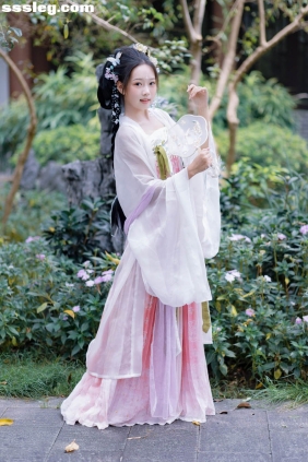 [YITUYU艺图语]2025.09.20 春日少女 宝[15P248M]